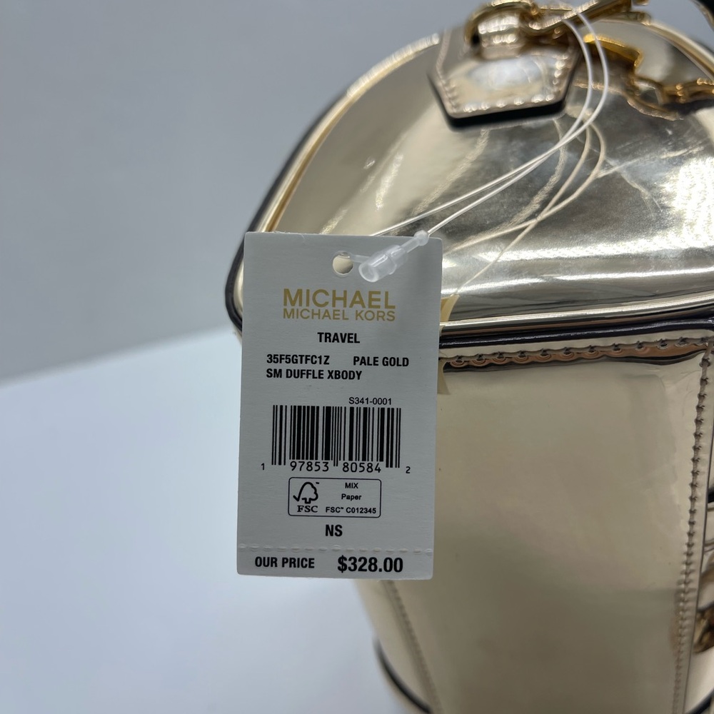 MICHAEL KORS Jet Set Sm Metallic Convertible Crossbody Duffle XBODY
Pale Gold - Picture 4 of 16